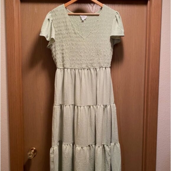 Perch by Blu Pepper Plus Flutter Sleeve Sage Midi Dress Wedding Guest - Picture 1 of 3